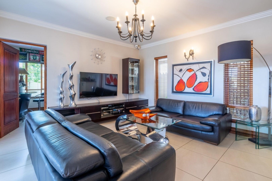 4 Bedroom Property for Sale in Marais Steyn Park Gauteng