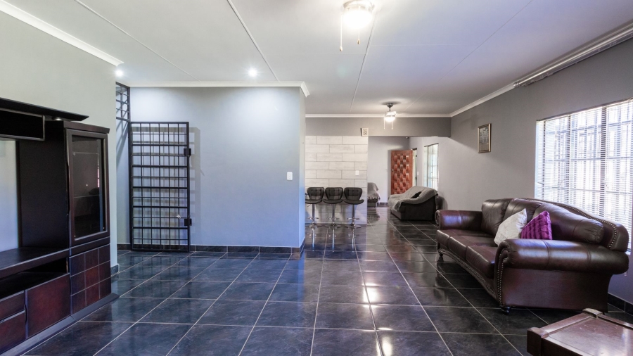 3 Bedroom Property for Sale in Valhalla Gauteng