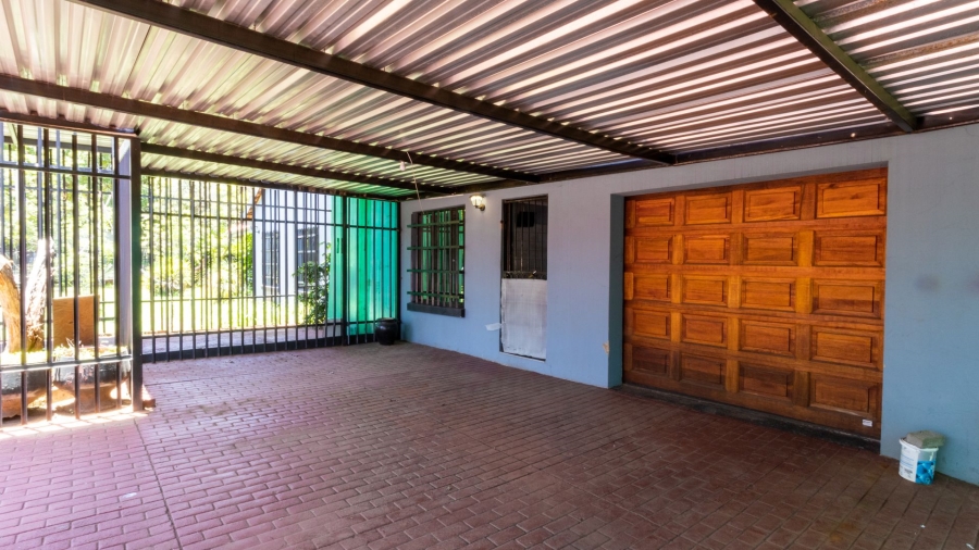 3 Bedroom Property for Sale in Valhalla Gauteng