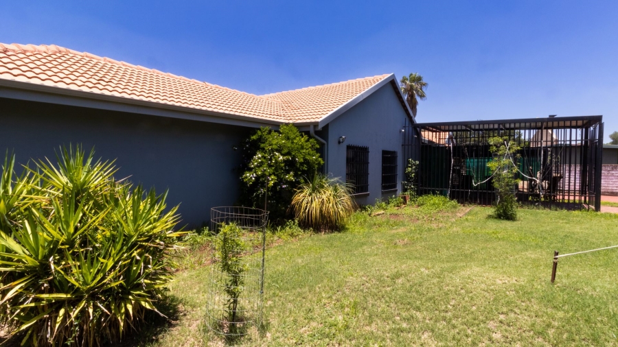 3 Bedroom Property for Sale in Valhalla Gauteng