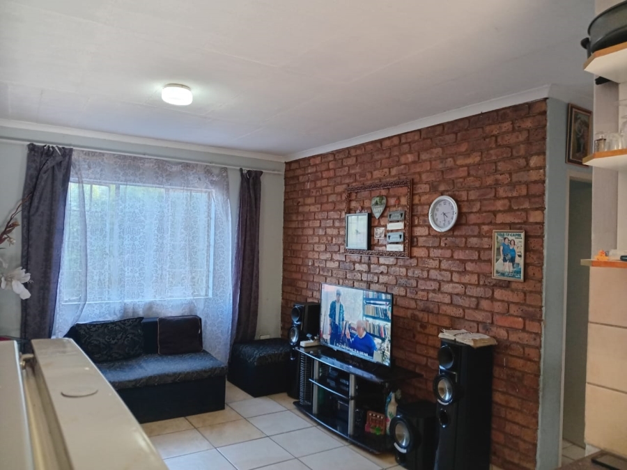 2 Bedroom Property for Sale in Pretoria West Gauteng