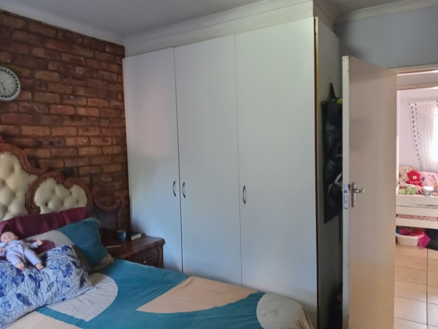 2 Bedroom Property for Sale in Pretoria West Gauteng