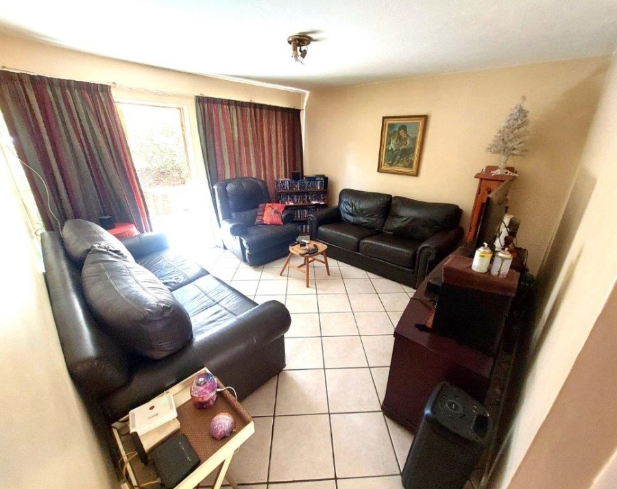 2 Bedroom Property for Sale in Amberfield Heights Gauteng