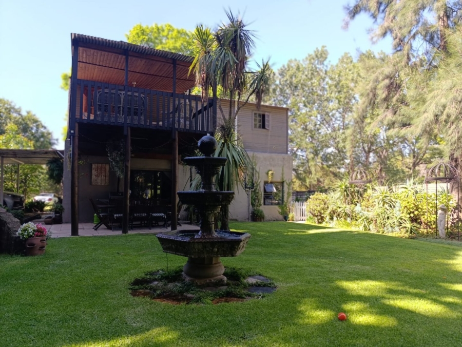 10 Bedroom Property for Sale in Glen Austin Gauteng