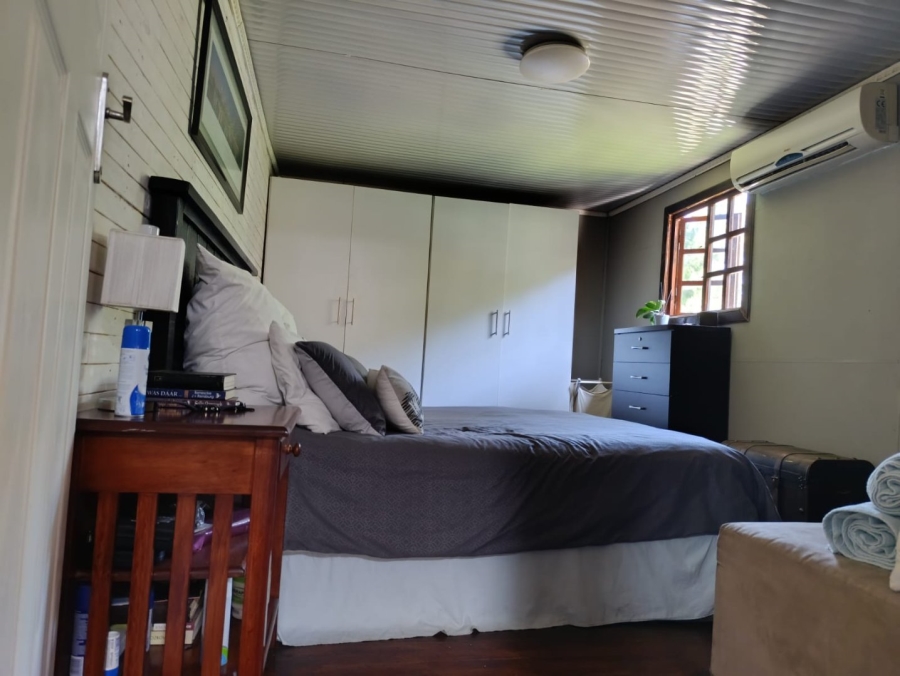 10 Bedroom Property for Sale in Glen Austin Gauteng