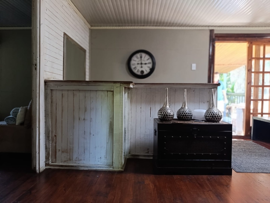 10 Bedroom Property for Sale in Glen Austin Gauteng
