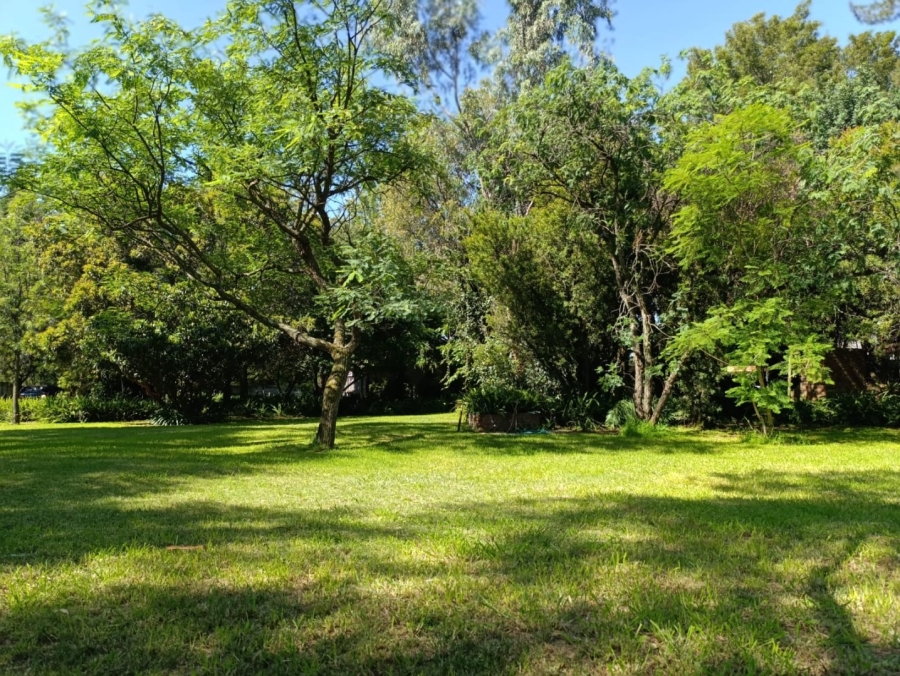 10 Bedroom Property for Sale in Glen Austin Gauteng