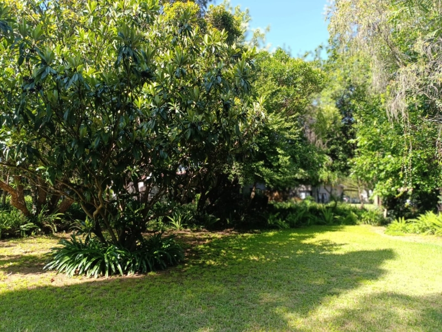 10 Bedroom Property for Sale in Glen Austin Gauteng