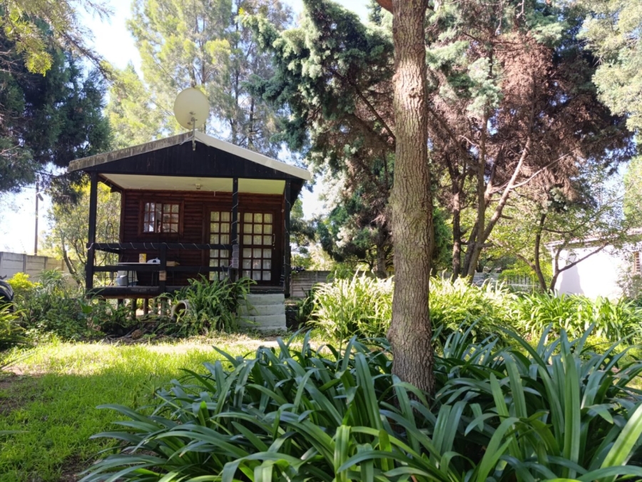 10 Bedroom Property for Sale in Glen Austin Gauteng
