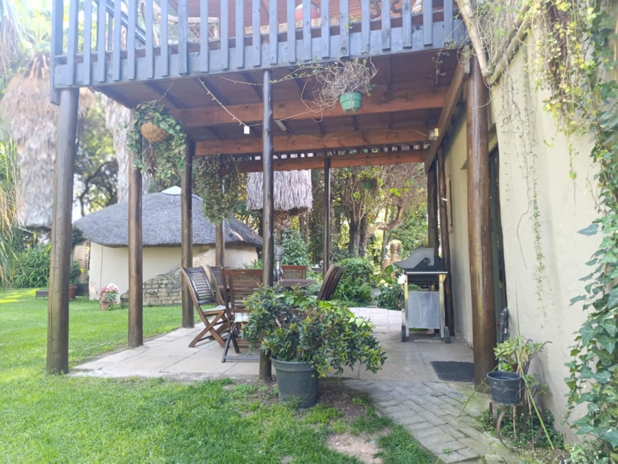 10 Bedroom Property for Sale in Glen Austin Gauteng