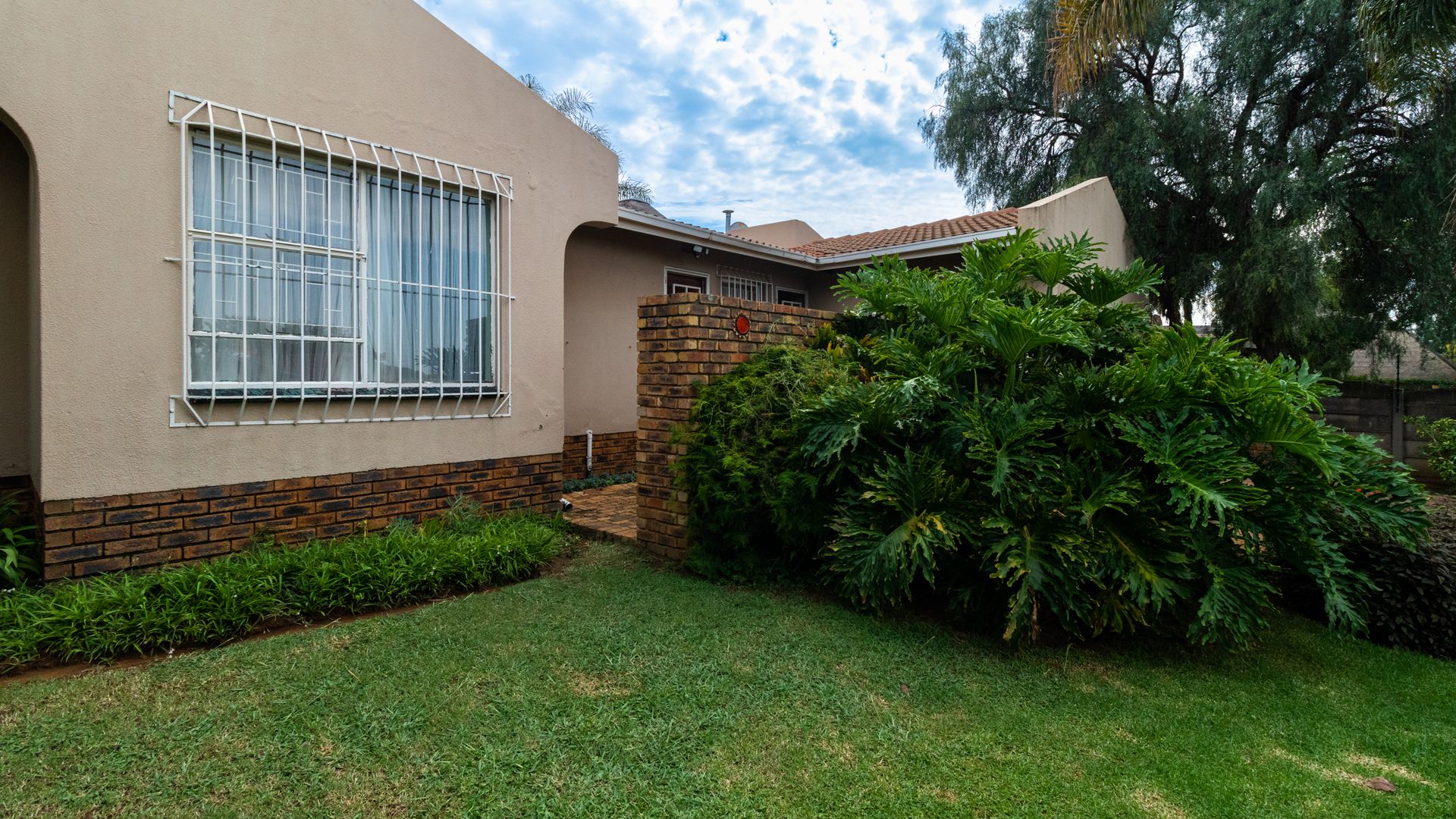 3 Bedroom Property for Sale in Glen Marais Gauteng