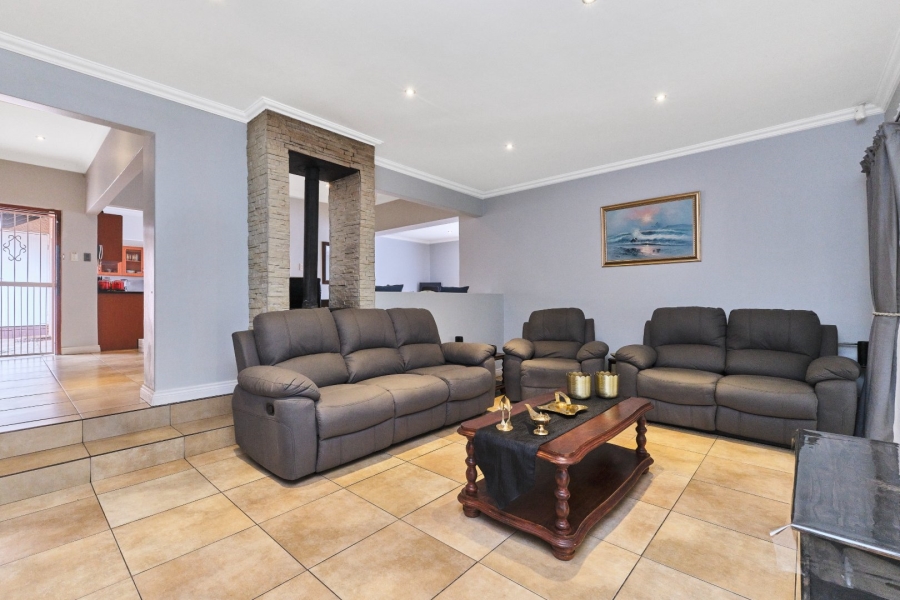 4 Bedroom Property for Sale in Blairgowrie Gauteng