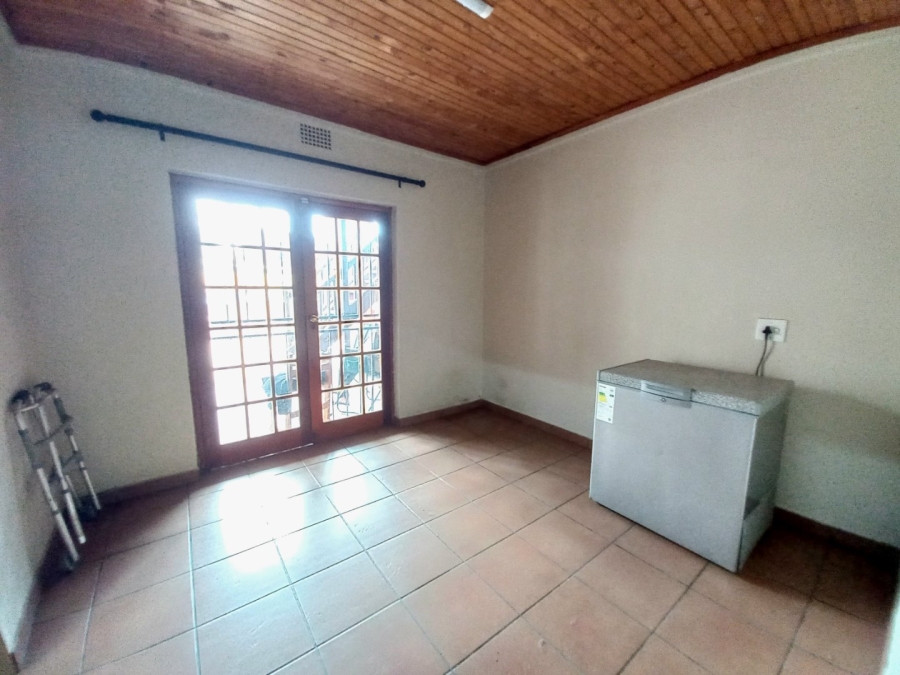 4 Bedroom Property for Sale in Sunnyridge Gauteng