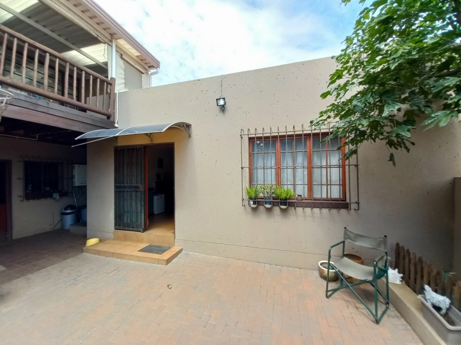 4 Bedroom Property for Sale in Sunnyridge Gauteng