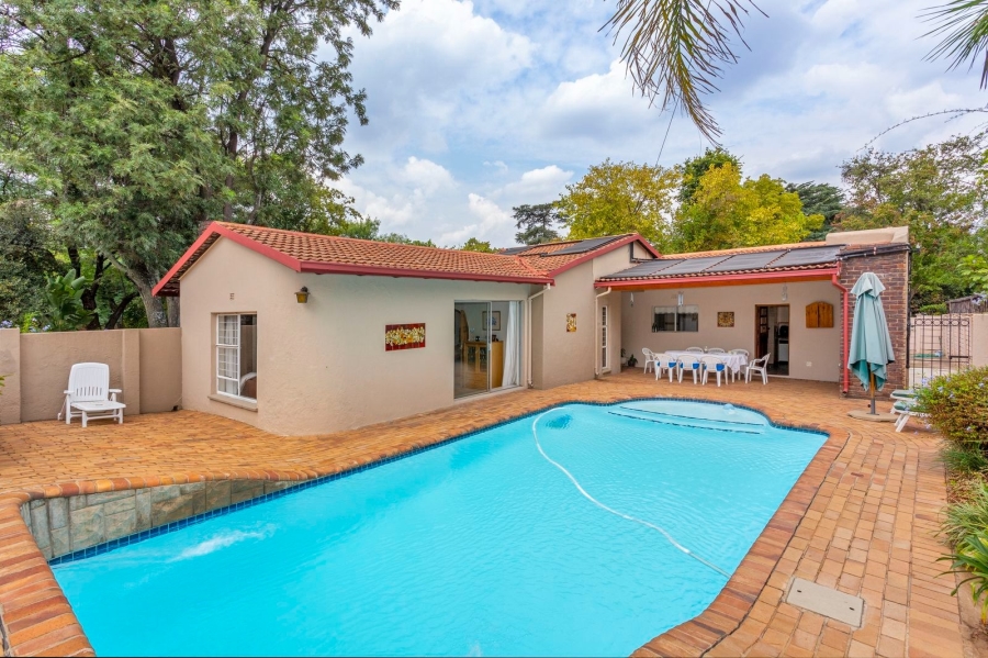 3 Bedroom Property for Sale in Olivedale Gauteng