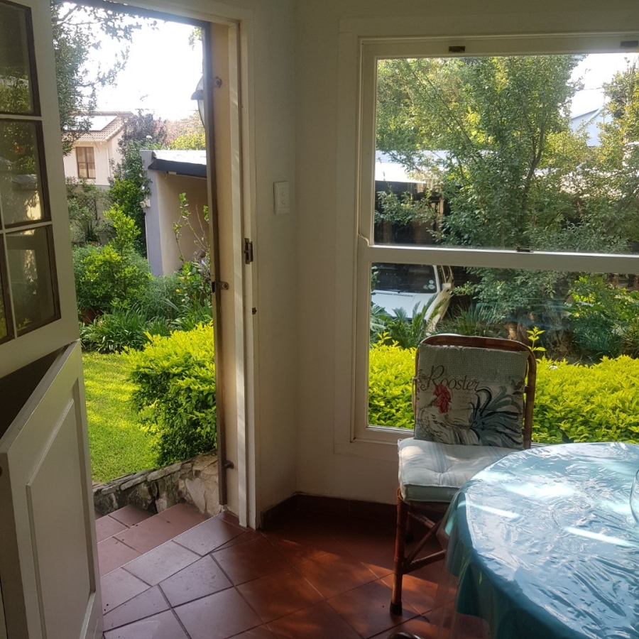 To Let 1 Bedroom Property for Rent in Forest Town Gauteng