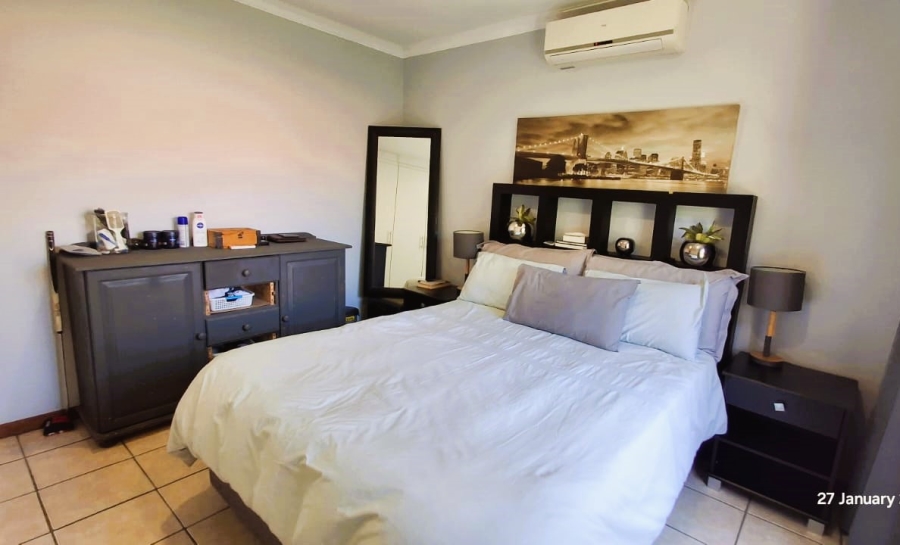 2 Bedroom Property for Sale in The Reeds Gauteng