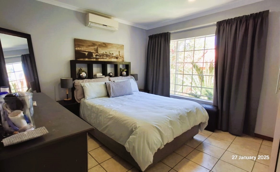 2 Bedroom Property for Sale in The Reeds Gauteng