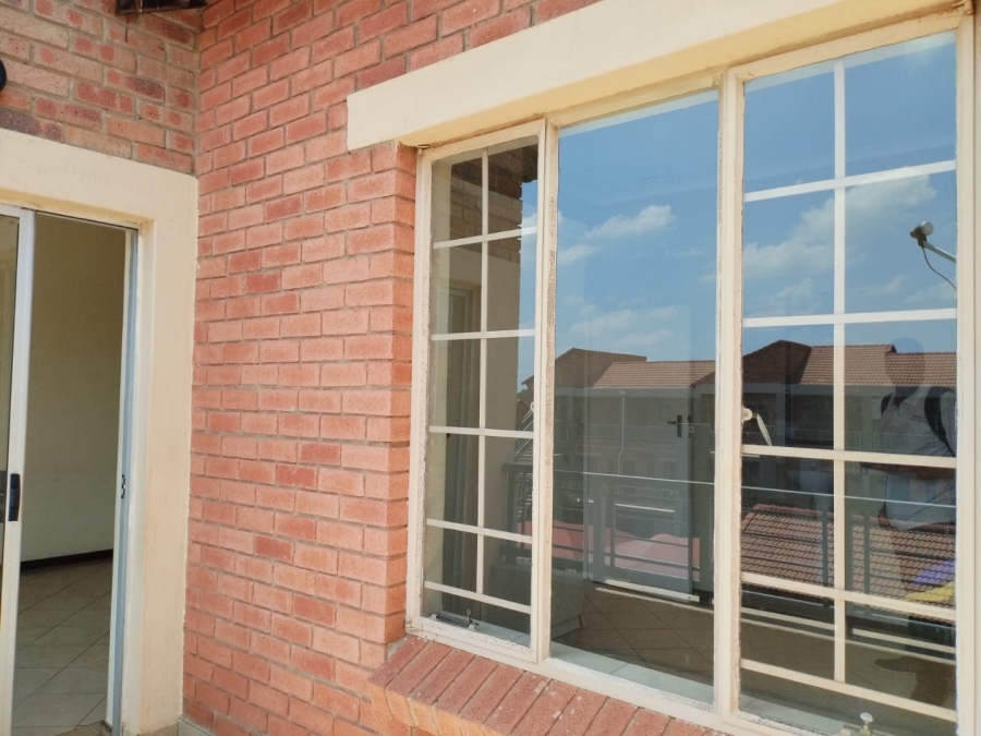 1 Bedroom Property for Sale in Pretoria North Gauteng