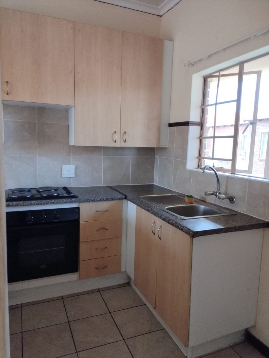 1 Bedroom Property for Sale in Pretoria North Gauteng