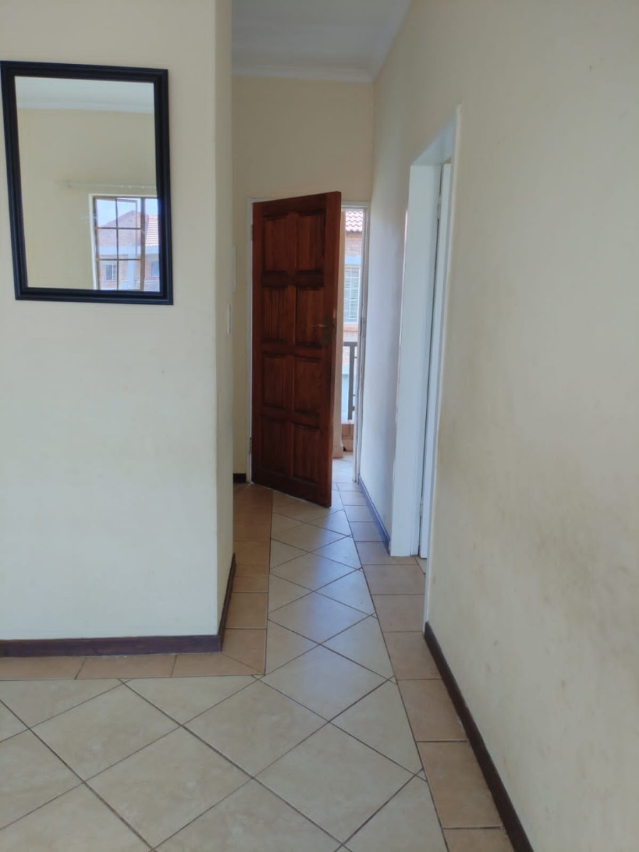 1 Bedroom Property for Sale in Pretoria North Gauteng