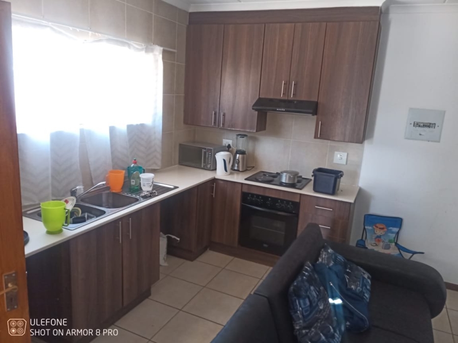 2 Bedroom Property for Sale in Helderwyk Gauteng