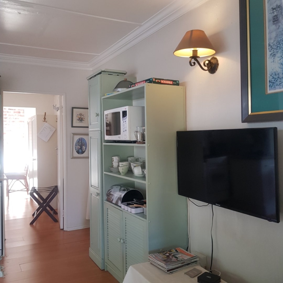 To Let 2 Bedroom Property for Rent in Forest Town Gauteng