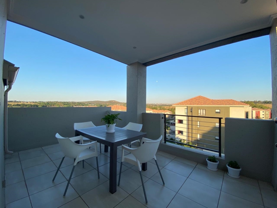 2 Bedroom Property for Sale in Lonehill Gauteng