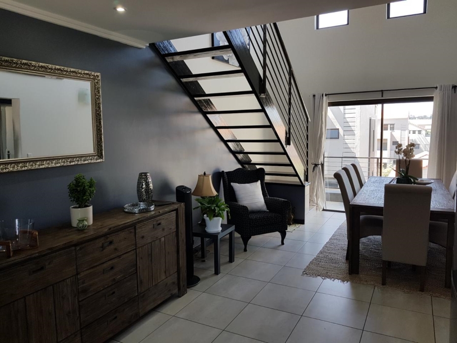 2 Bedroom Property for Sale in Lonehill Gauteng