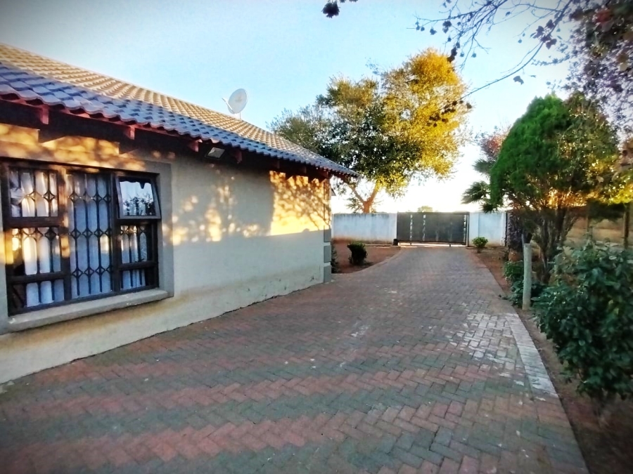 3 Bedroom Property for Sale in Meyerton Park Gauteng