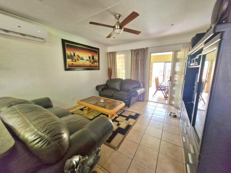 2 Bedroom Property for Sale in Annlin Gauteng