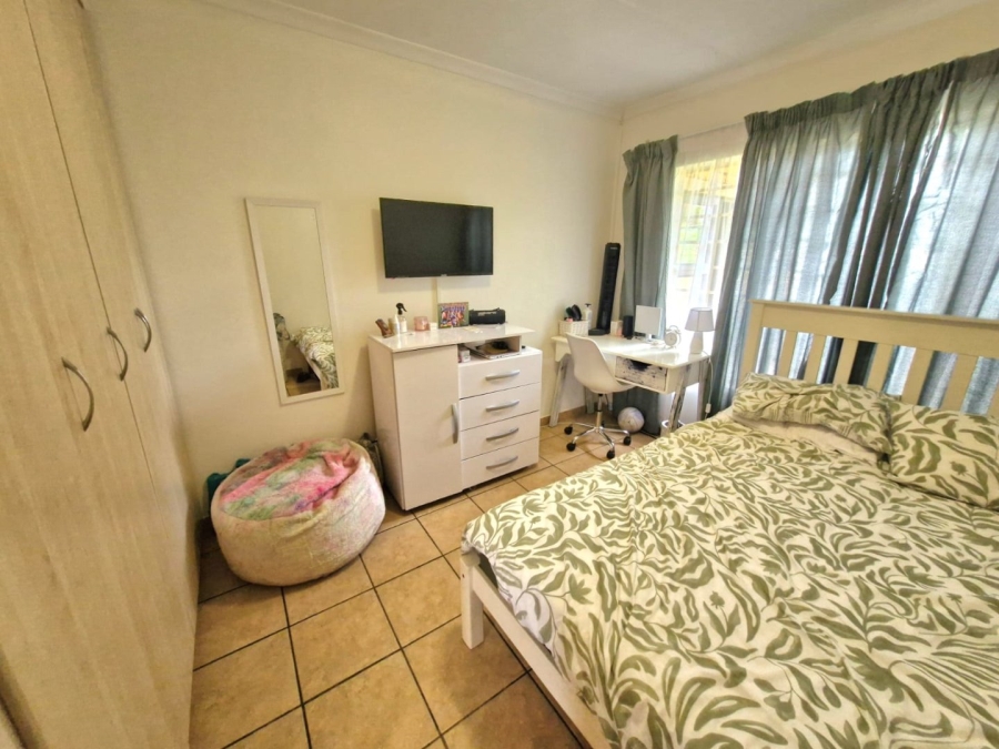 2 Bedroom Property for Sale in Annlin Gauteng