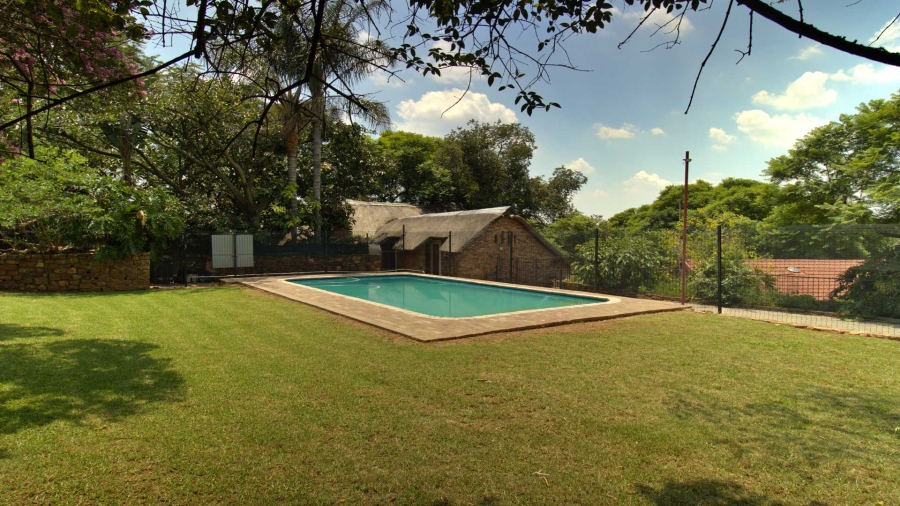 2 Bedroom Property for Sale in Waterkloof Park Gauteng