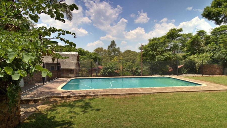 2 Bedroom Property for Sale in Waterkloof Park Gauteng