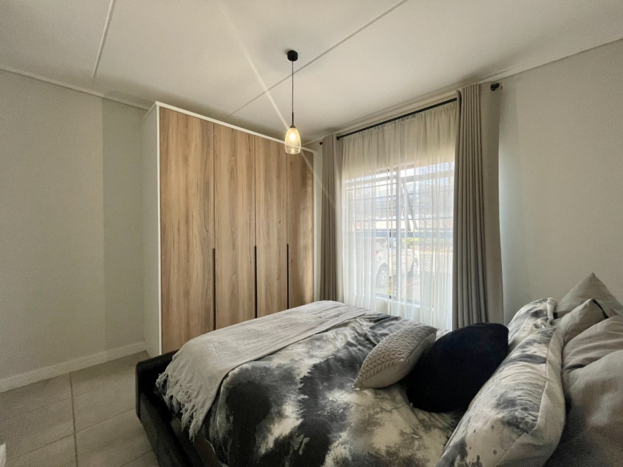 To Let  Bedroom Property for Rent in Waterfall Gauteng