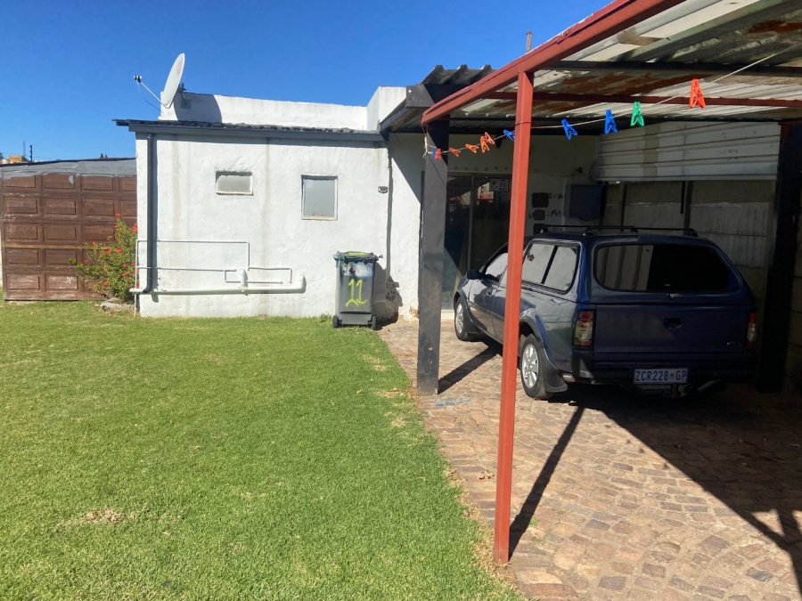 2 Bedroom Property for Sale in Krugersdorp West Gauteng