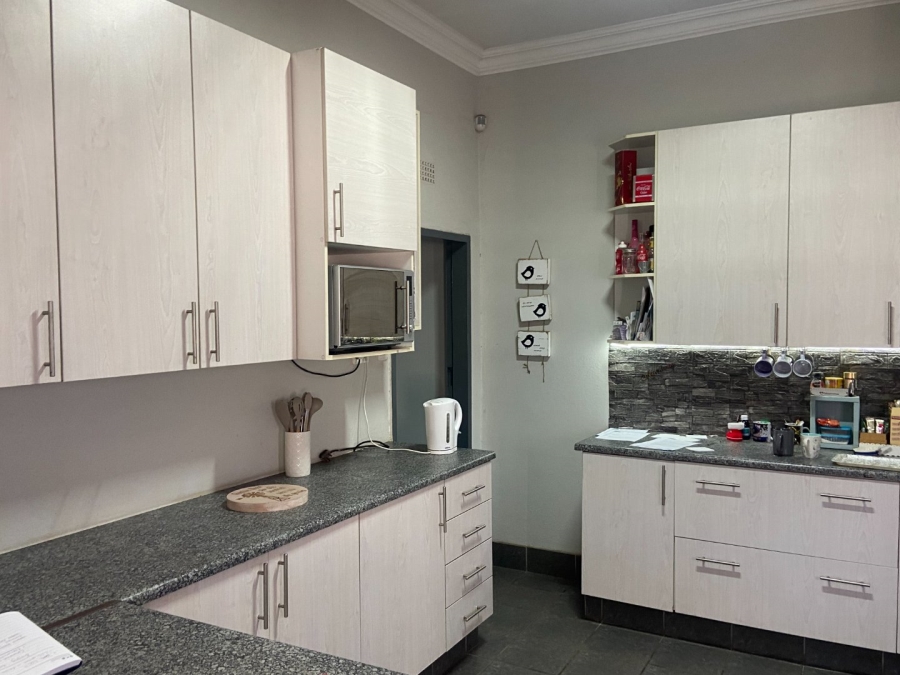 2 Bedroom Property for Sale in Krugersdorp West Gauteng