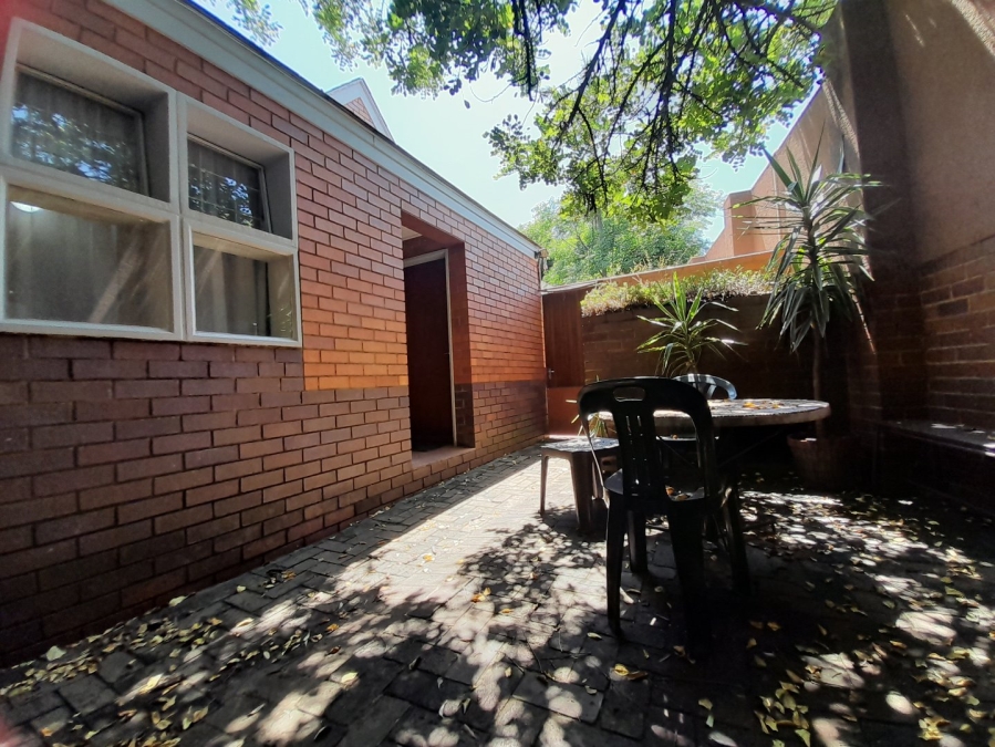 1 Bedroom Property for Sale in Northcliff Gauteng