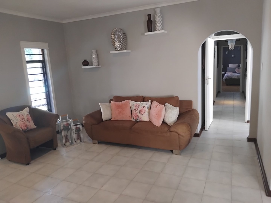 3 Bedroom Property for Sale in Symhurst Gauteng