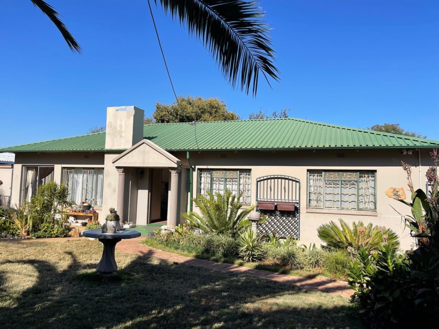 4 Bedroom Property for Sale in Valhalla Gauteng