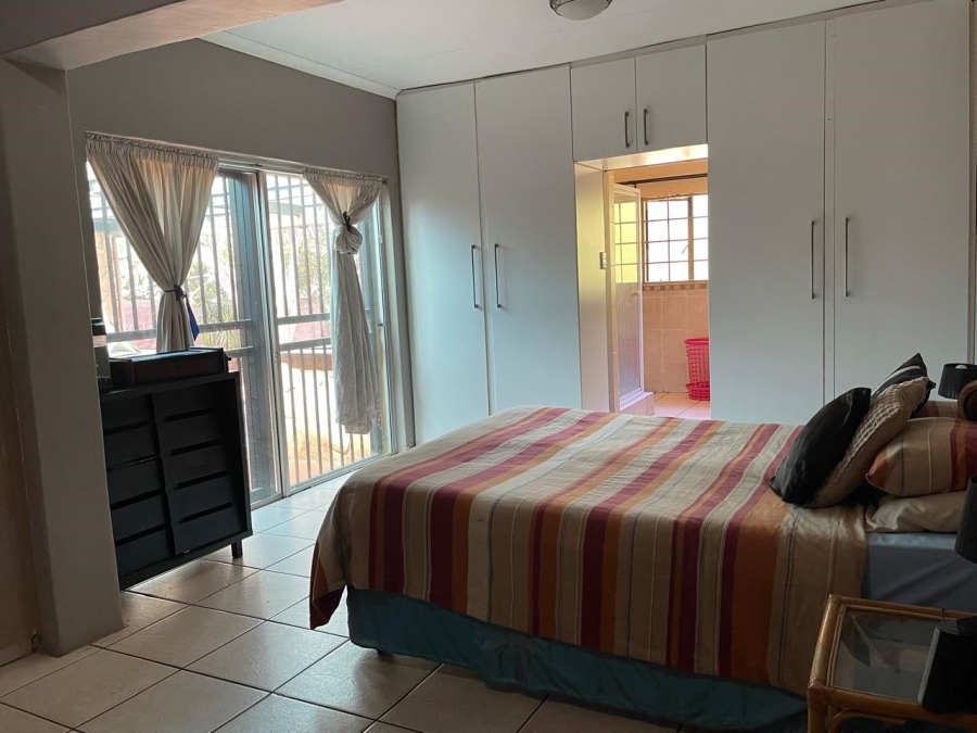 4 Bedroom Property for Sale in Valhalla Gauteng