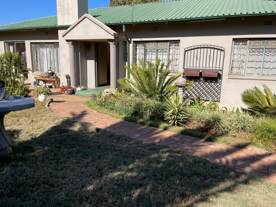 4 Bedroom Property for Sale in Valhalla Gauteng