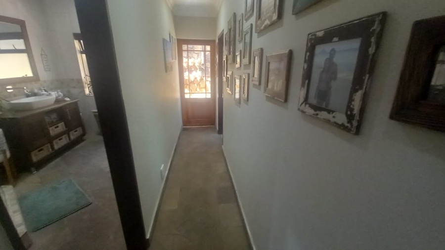 3 Bedroom Property for Sale in Wilro Park Gauteng