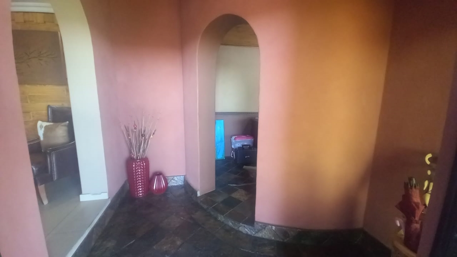 3 Bedroom Property for Sale in Wilro Park Gauteng