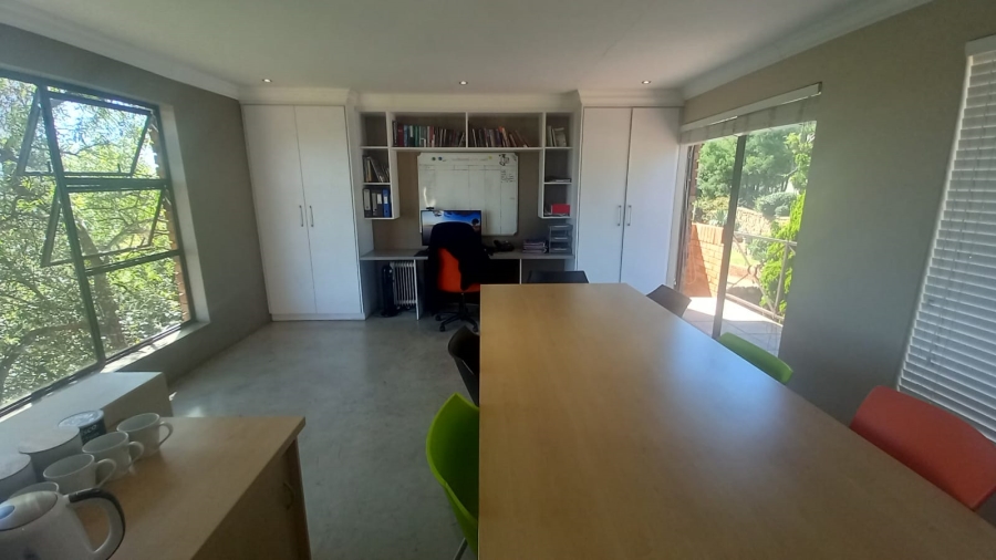 3 Bedroom Property for Sale in Roodekrans Gauteng