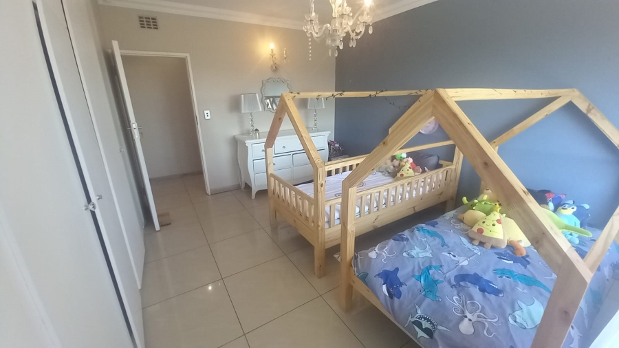 3 Bedroom Property for Sale in Roodekrans Gauteng