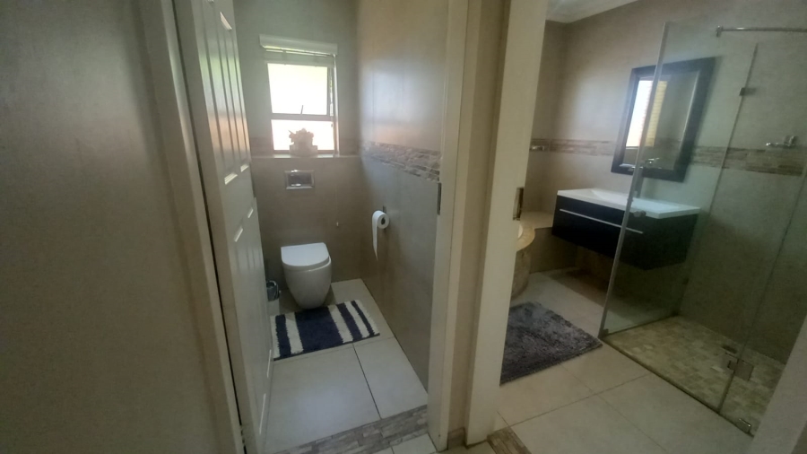 3 Bedroom Property for Sale in Roodekrans Gauteng