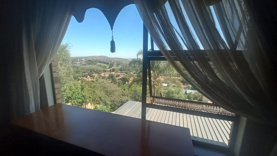 3 Bedroom Property for Sale in Roodekrans Gauteng