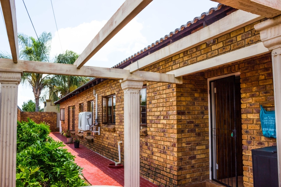 3 Bedroom Property for Sale in Montana Gauteng