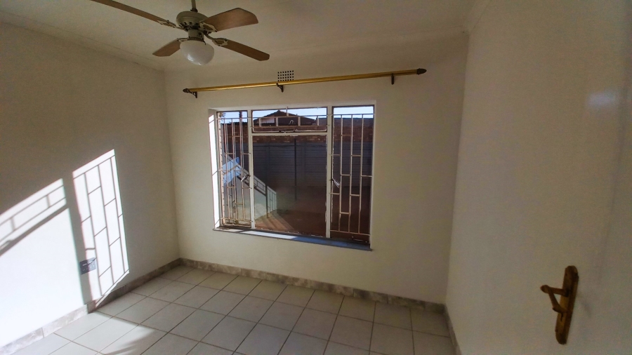 2 Bedroom Property for Sale in Van Dyk Park Gauteng